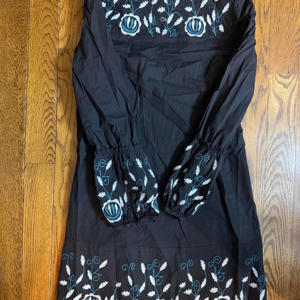 Rac & Tac woman’s black dress with blue embroidery. Size: 12 (44) #goth #alterna